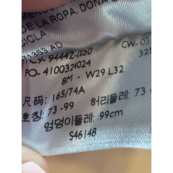 NWT Levi Strauss Women’s Simply Stretch Straight Leg Jeans Size 8 Blue Mid Rise - Picture 9 of 12